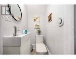 329 VIDAL STREET North - 18