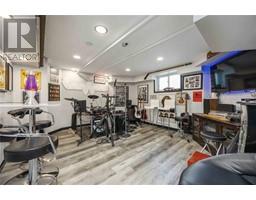 329 VIDAL STREET North - 31