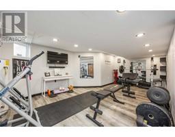 329 VIDAL STREET North - 34