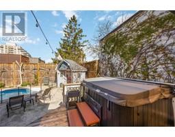 329 VIDAL STREET North - 40