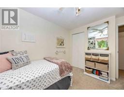 112 FAIRVIEW PLACE - 16