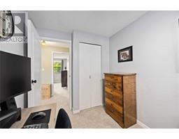 112 FAIRVIEW PLACE - 20