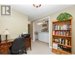 112 FAIRVIEW PLACE - 24