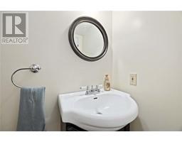 112 FAIRVIEW PLACE - 31