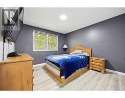 536 TOM STREET - 16