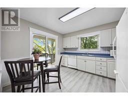 536 TOM STREET - 7