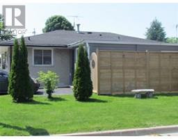 61 Dauw AVENUE - 2