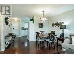 27 TURNER DRIVE UnitNo. 17 - 20
