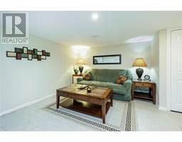 27 TURNER DRIVE UnitNo. 17 - 36