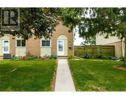 27 TURNER DRIVE UnitNo. 17 - 5