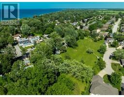 2891 OLD LAKESHORE ROAD UnitNo. 13 - 44