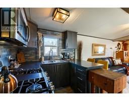 2891 OLD LAKESHORE ROAD UnitNo. 13 - 8