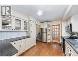 711 Cathcart BOULEVARD - 12