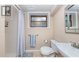711 Cathcart BOULEVARD - 25