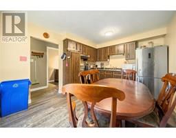 825 Exmouth STREET UnitNo. 6 - 7