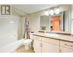 3852 TURNBERRY LANE - 32