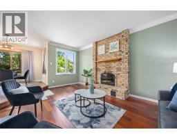 454 ST. LAWRENCE COURT - 17