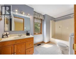 454 ST. LAWRENCE COURT - 27