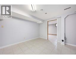 454 ST. LAWRENCE COURT - 37
