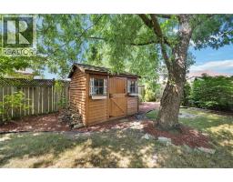 454 ST. LAWRENCE COURT - 50