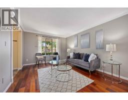 454 ST. LAWRENCE COURT - 7