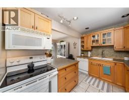 660 ELIZABETH AVENUE - 18