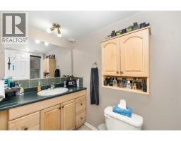660 ELIZABETH AVENUE - 29