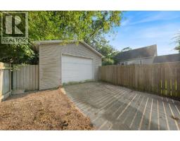 660 ELIZABETH AVENUE - 41
