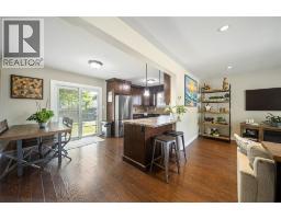 1544 Colborne ROAD - 8