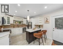 156 QUEEN STREET - 10