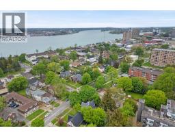 156 QUEEN STREET - 46