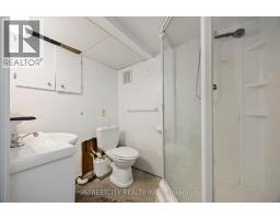 4767 St. Clair PARKWAY - 31