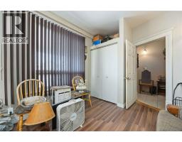 176 CHRISTINA STREET South - 6