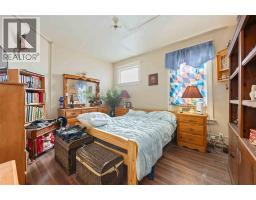 176 CHRISTINA STREET South - 9