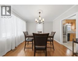 729 Oakdale AVENUE - 11