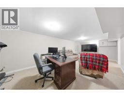 729 Oakdale AVENUE - 24