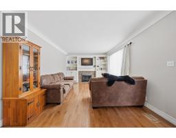729 Oakdale AVENUE - 8