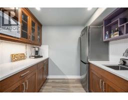 123 Cassandra BOULEVARD - 22