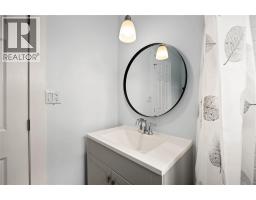 110 FAIRVIEW PLACE - 19