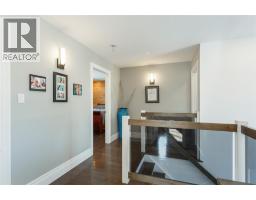 331 Tawny ROAD - 25