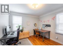 184 Gordon STREET - 15