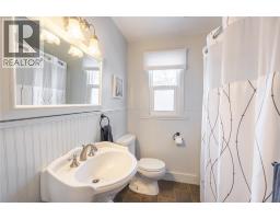 184 Gordon STREET - 18