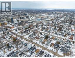 184 Gordon STREET - 41