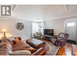 184 Gordon STREET - 6