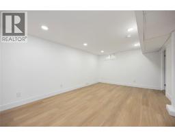 136 Chestnut AVENUE - 17