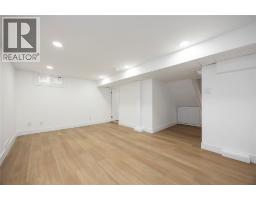 136 Chestnut AVENUE - 18