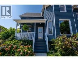 224 VIDAL STREET South - 2