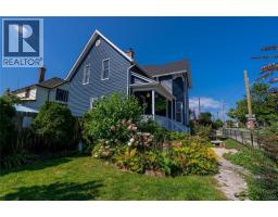 224 VIDAL STREET South - 3