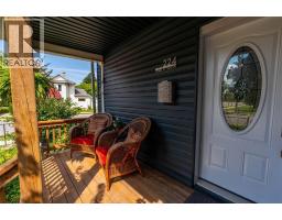 224 VIDAL STREET South - 33