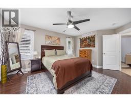 841 MANHATTAN DRIVE - 19